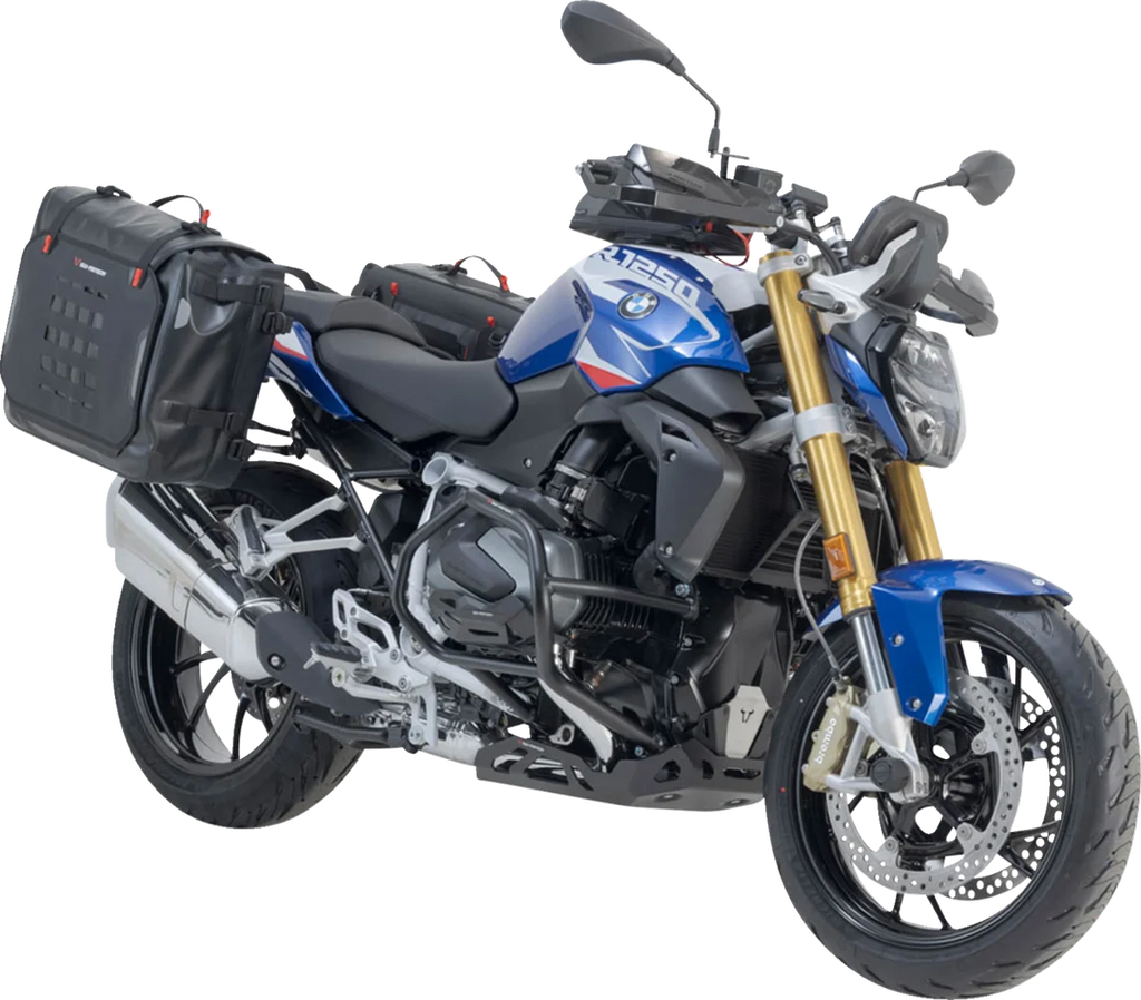 SW-MOTECH SysBag Side Bag System - Black - Suzuki V-Strom 650 '11-'16 BC.SYS.05.765.21000B - Additional View 9