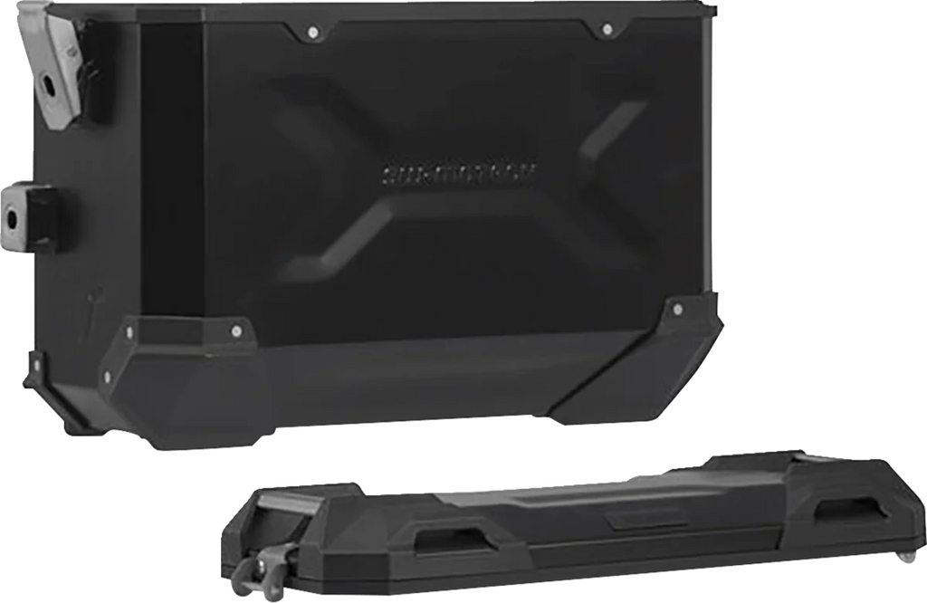 SW-MOTECH TRAX ADV Aluminum Case System - Black - BMW S 1000 XR '15-'19 KFT.07.592.70001/B - Back View