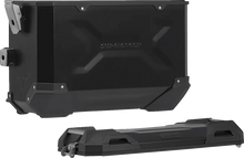 Load image into Gallery viewer, SW-MOTECH TRAX ADV Aluminum Case System - Black - Suzuki V-Strom 1050 DE '23-'24 KFT.05.965.70000/B - Back View