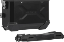 Load image into Gallery viewer, SW-MOTECH TRAX ADV Aluminum Case System - Black - Yamaha Super Tenere 1200 '12-'20 KFT.06.145.70001/B - Side View