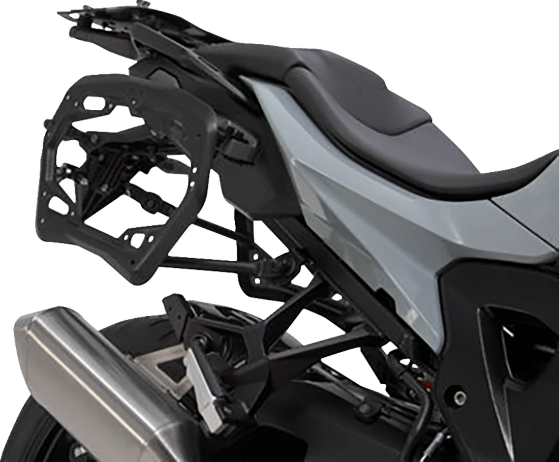 SW-MOTECH TRAX ADV Aluminum Case System - Silver - BMW S 1000 XR '19-'24 KFT.07.954.70101/S - Installation View