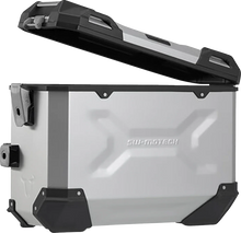 Load image into Gallery viewer, SW-MOTECH TRAX ADV Aluminum Case System - Silver - Kawasaki Versys 1000 '19-'23 KFT.08.922.70101/S - Installation View
