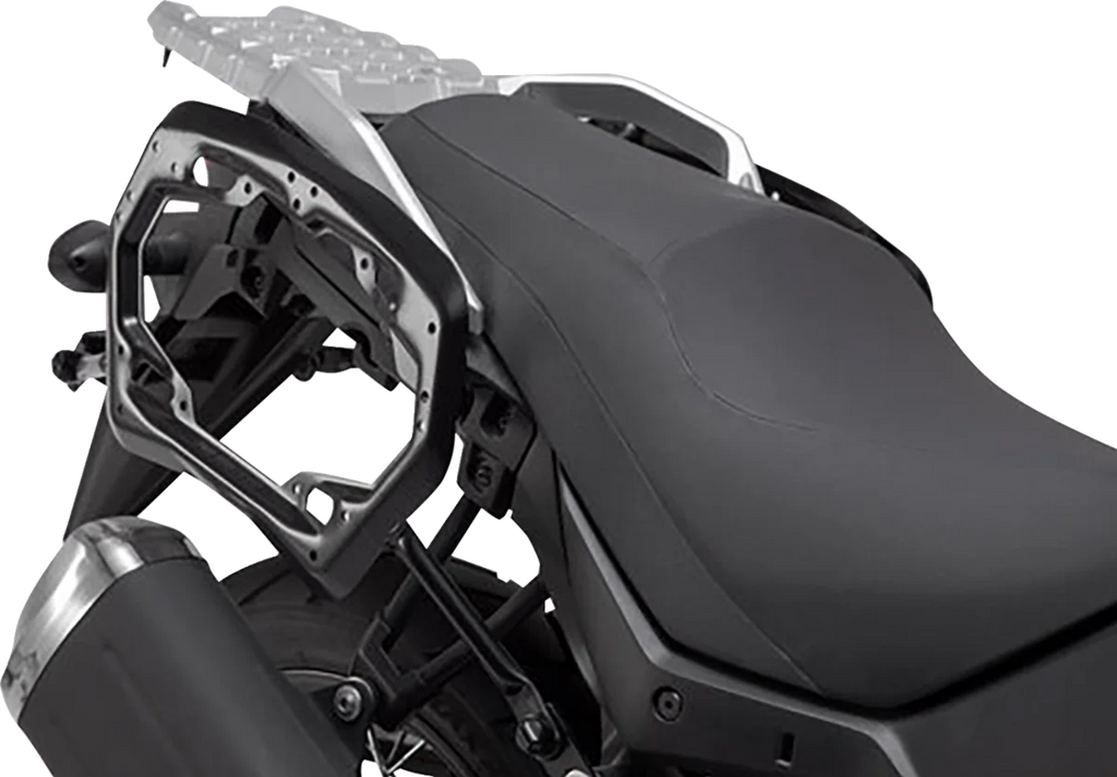 SW-MOTECH TRAX ADV Aluminum Case System - Silver - Suzuki V-Strom 650 '16-'24 KFT.05.876.70101/S - Installation View