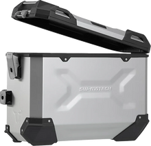 Load image into Gallery viewer, SW-MOTECH TRAX ADV Aluminum Case System - Silver - Triumph Tiger 1200 '22-'24 KFT.11.905.70002/S - Installation View