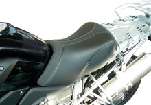 Load image into Gallery viewer, Saddlemen Adventuring Solo Seat - R1200GS 0810-BM24 - Side View