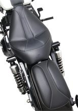Load image into Gallery viewer, Saddlemen Dominator Pad - 6&quot; SA1007 - Back View