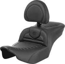 Load image into Gallery viewer, Saddlemen Roadsofa™ Seat - with Backrest - Tuck-n-Roll - FLTR/FLHX '23-'24 823-07-202B0 - Main Product View
