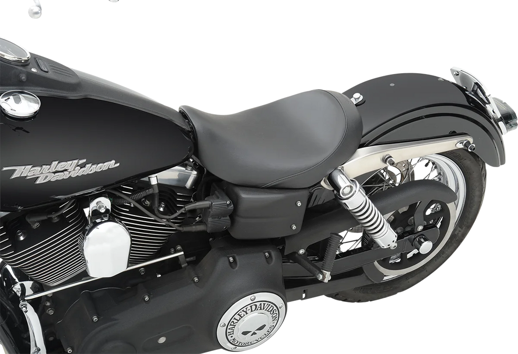 Saddlemen S3 Super Slammed Seat - Solo - Black - Dyna '06-'17 806-04-002D - Installation View