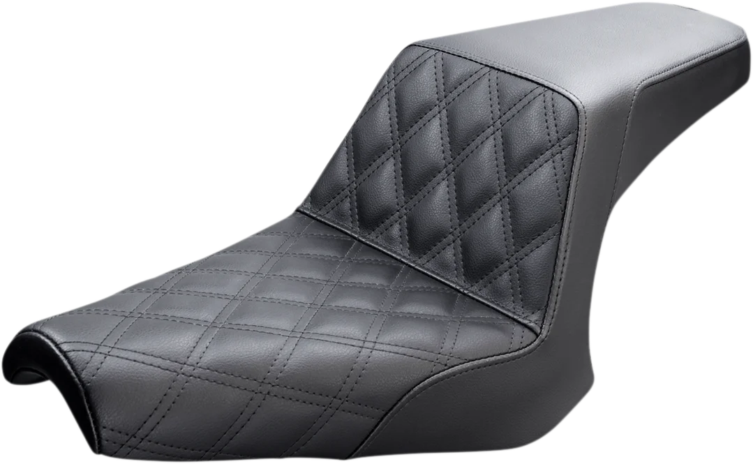 Saddlemen Step-Up Seat - Front Tuck-n-Roll/Rear Lattice Stitch - Black - Scout '18-'19 I18-33-176 - Detail View