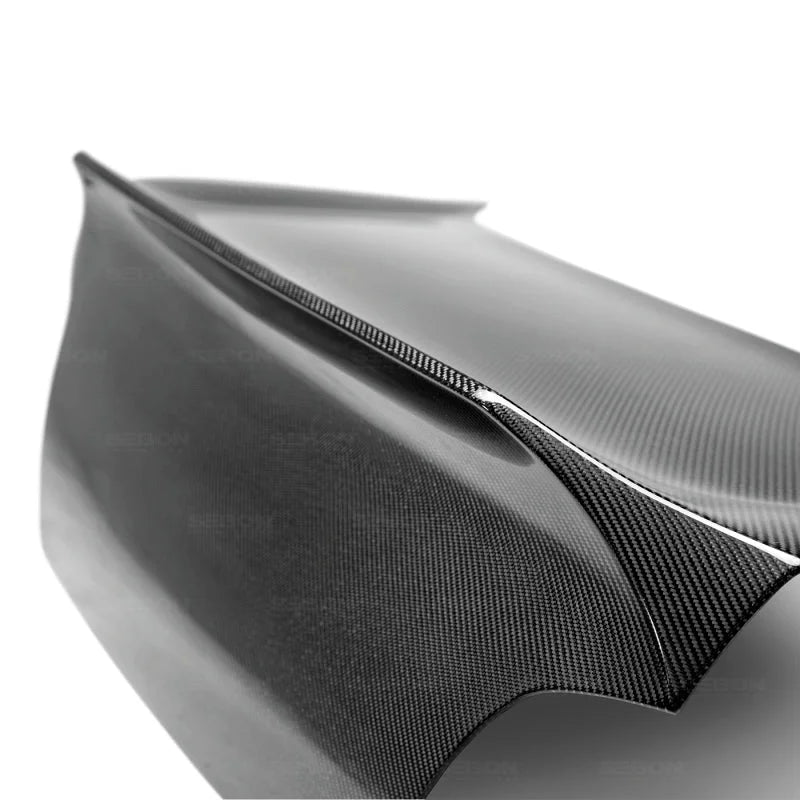 Seibon 02-05 Subaru Impreza / WRX C-Style Carbon Fiber Trunk Lid - Back View