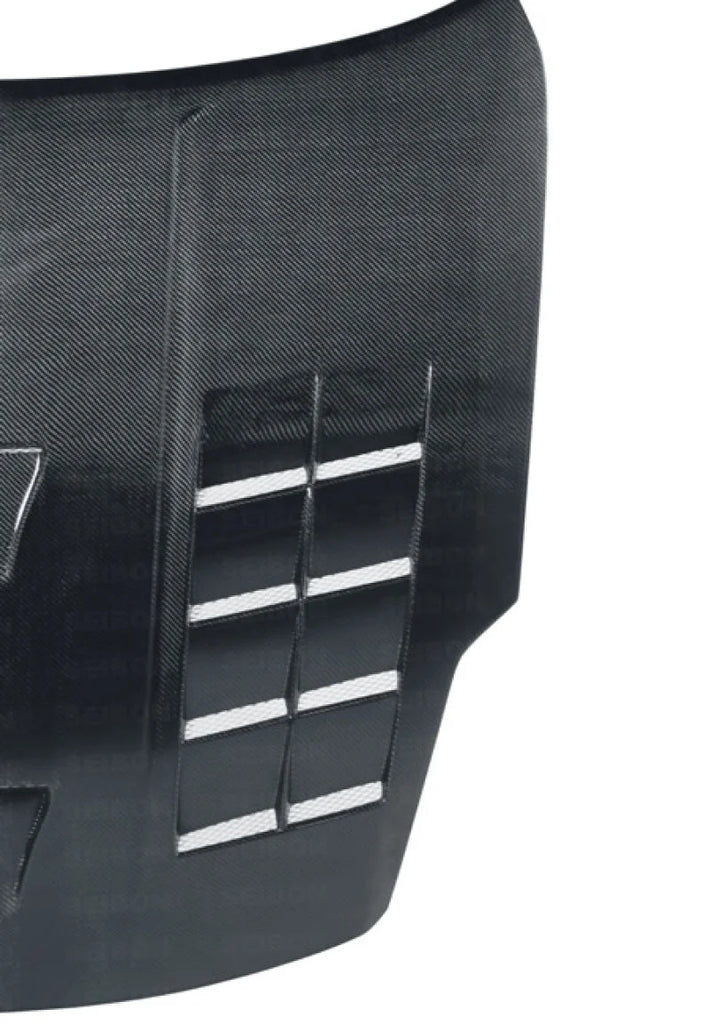 Seibon 02-06 Nissan 350Z GT Carbon Fiber Hood - Side View
