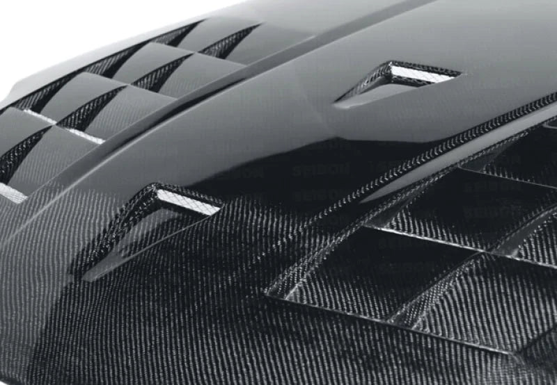 Seibon 02-06 Nissan 350Z GT Carbon Fiber Hood - Installation View