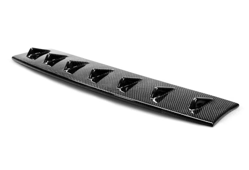 Seibon 02-07 Subaru Impreza/WRX/STi Carbon Fiber Rear Fin Spoiler - Detail View