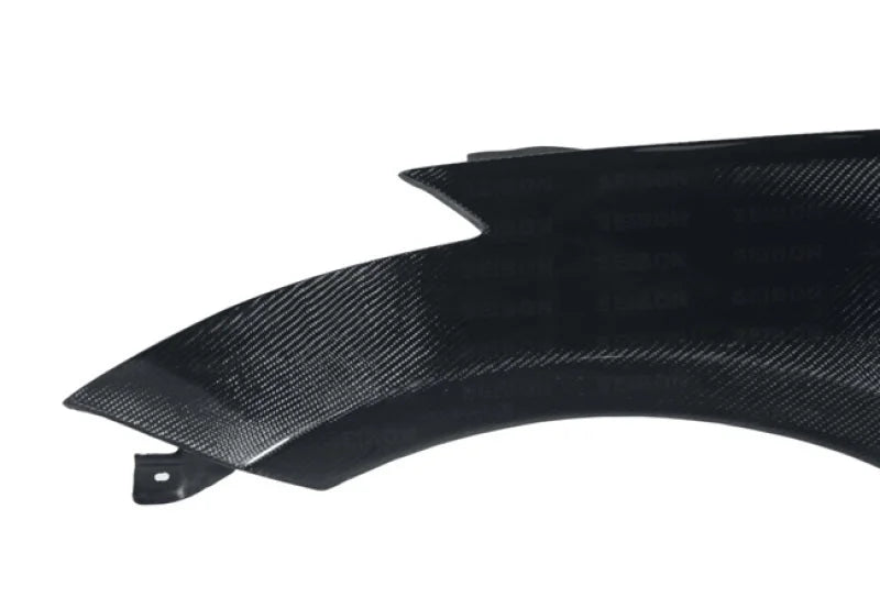 Seibon 02-08 Nissan 350Z 10mm Wider Carbon Fiber Fenders - Back View