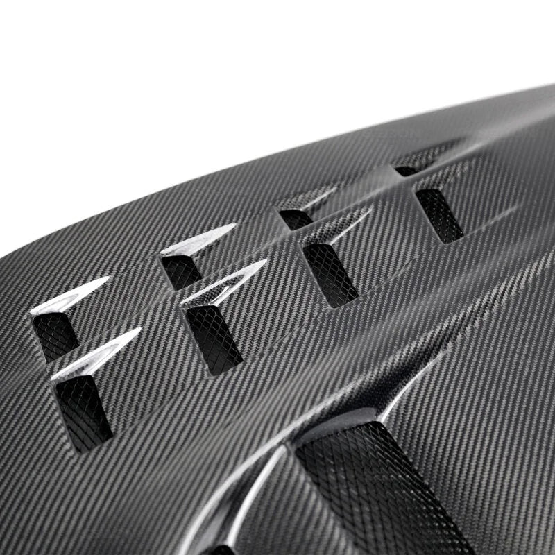 Seibon 03-07 Mitsubishi Evo 8 & 9 CW II Carbon Fiber Hood - Back View