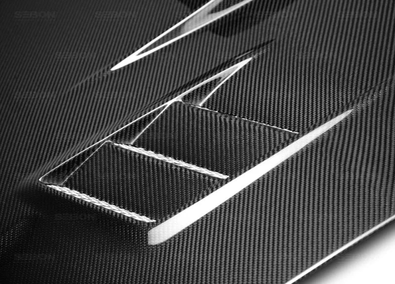 Seibon 04-05 Subaru WRX/STi CWII Carbon Fiber Hood - Back View