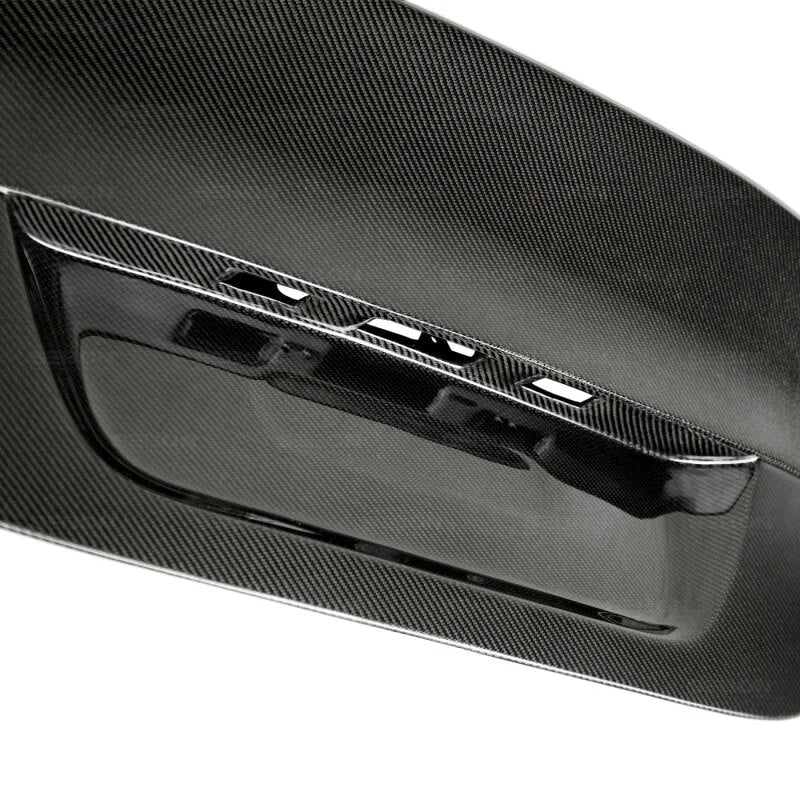 Seibon 04-10 BMW E60 5-Series CSL-Style Carbon Fiber Trunk/Hatch - Additional View 7