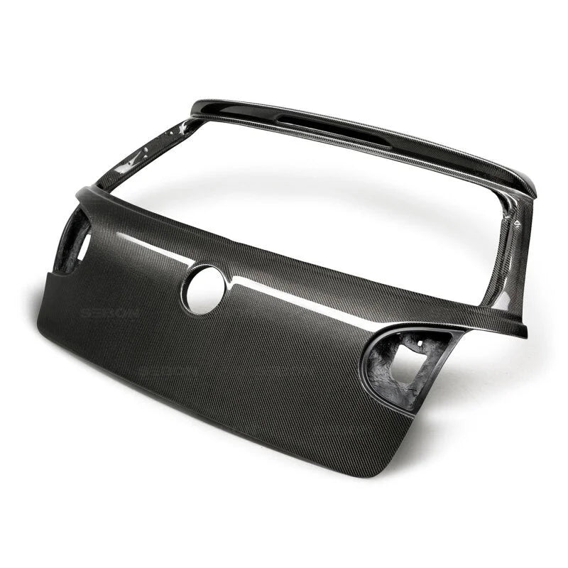 Seibon 06-09 Volkswagegn Golf GTI OEM Carbon Fiber Trunk Lid - Installation View