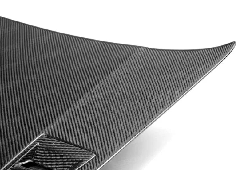 Seibon 06-10 Honda Civic 4 Door JDM / Acura CSX (FD1/2/3/5) MG II Carbon Fiber Hood - Back View