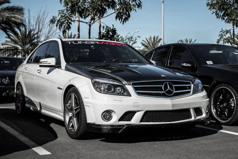 Seibon 07-10 Mercedes Benz C-Class (AMG 63 ONLY) GT-Style Carbon Fiber Hood - Installation View