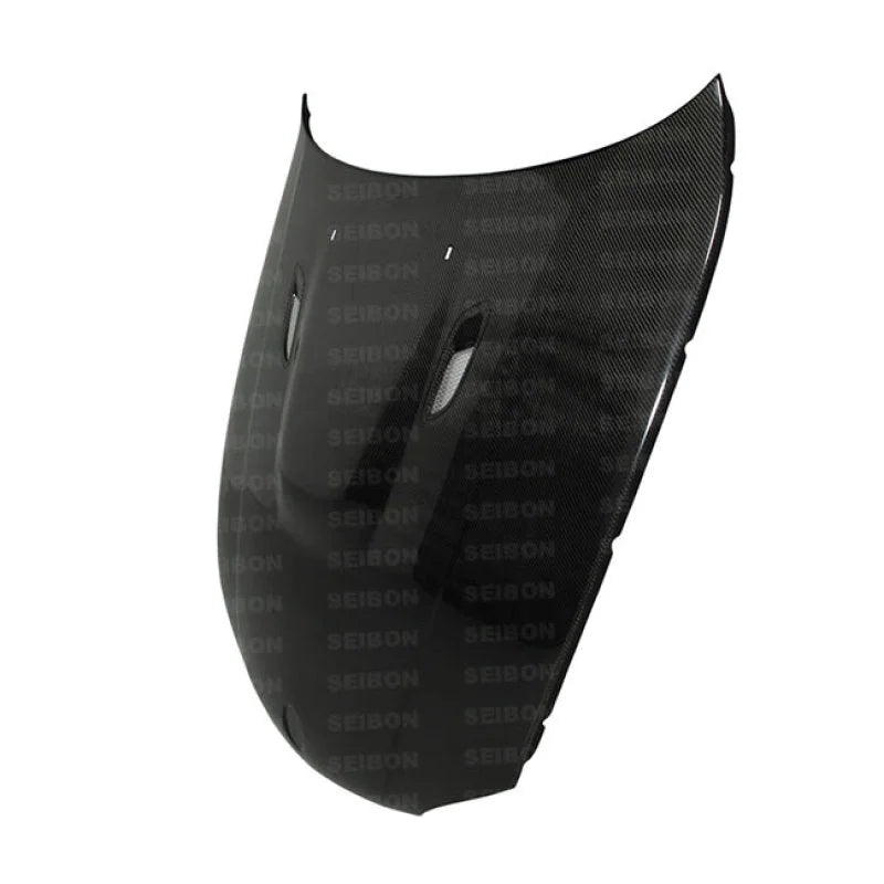 Seibon 08-11 BMW 1 Series (E81/E82) 2DR/HB BM Carbon Fiber Hood - Installation View