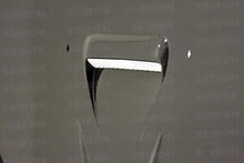 Load image into Gallery viewer, Seibon 08-12 Mitsubishi Evolution X CW-style Carbon Fiber Hood - Detail View