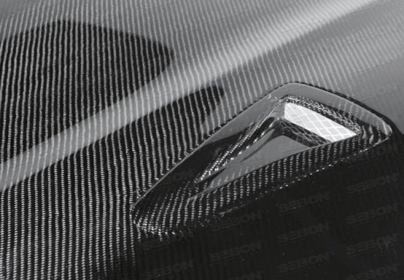 Seibon 09-10 Nissan 370Z / Fairlady Z (Z34) GTR Carbon Fiber Hood - Installation View