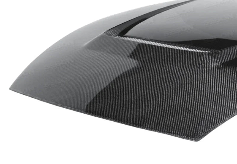 Seibon 09-10 Nissan 370Z / Fairlady Z (Z354)  VSII Carbon Fiber Hood - Detail View