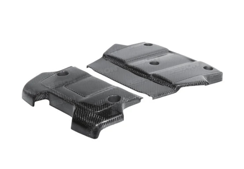 Seibon 09-10 Nissan 370z Carbon Fiber Engine Cover - Installation View