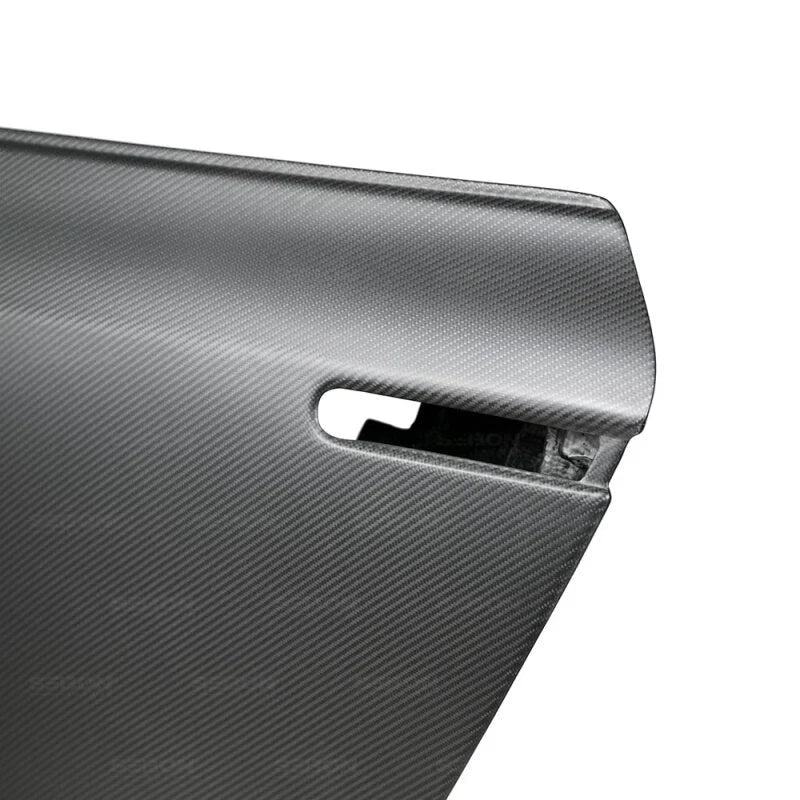 Seibon 09-10 Nissan GTR R35 Dry Carbon Fiber Door Pair - Side View