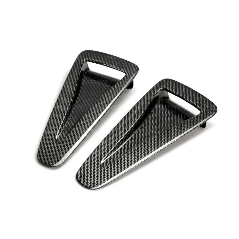 Seibon 09-10 Nissan Skyline R35 GTR OEM Carbon Fiber Hood Scoop - Side View