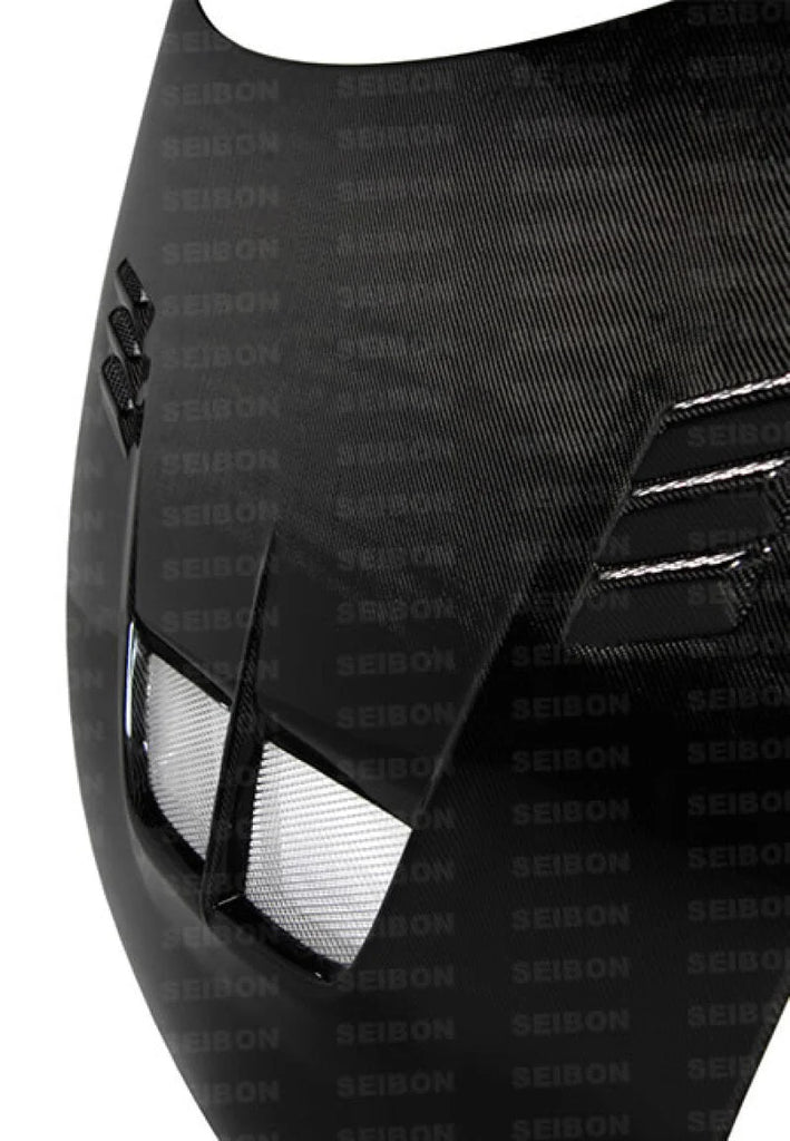 Seibon 09-12 Nissan 370z/Fairlady Z (Z34) BD-style Carbon Fiber Hood - Installation View