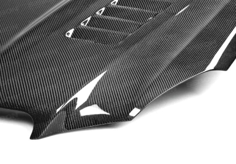 Seibon 10-13 Mercedes Benz E-Class Ct-Style Carbon Fiber Hood - Installation View