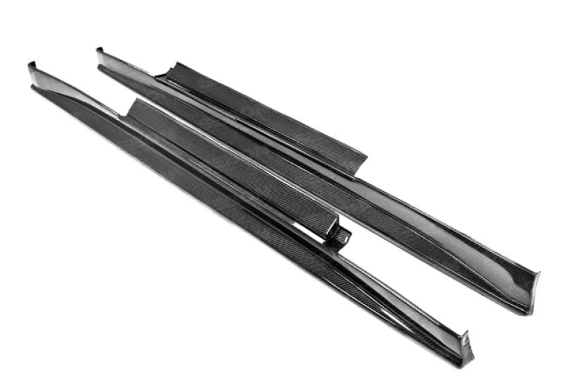 Seibon 11-13 Nissan GTR R35 VS-Style Carbon Fiber Side Skirts (Pair) - Side View