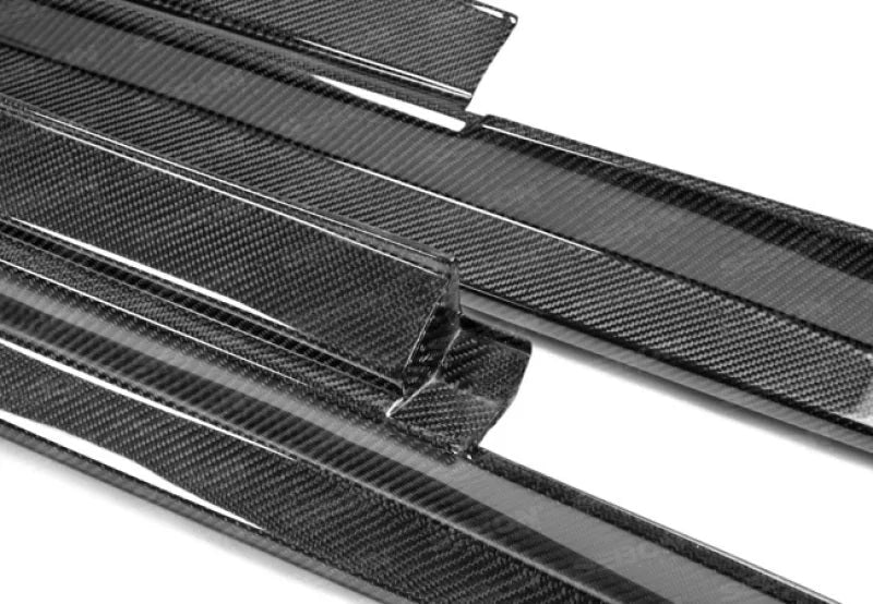 Seibon 11-13 Nissan GTR R35 VS-Style Carbon Fiber Side Skirts (Pair) - Additional View 5