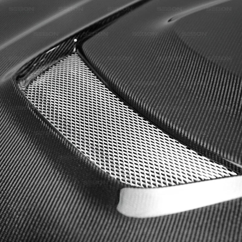 Seibon 12-13 BMW 3 Series F30 / 4 Series F32 VS-Style Carbon Fiber Hood - Back View