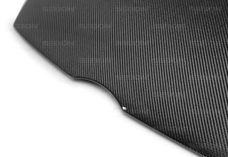 Seibon 12-13 Ford Focus OEM-Style Carbon Fiber Hood - Detail View