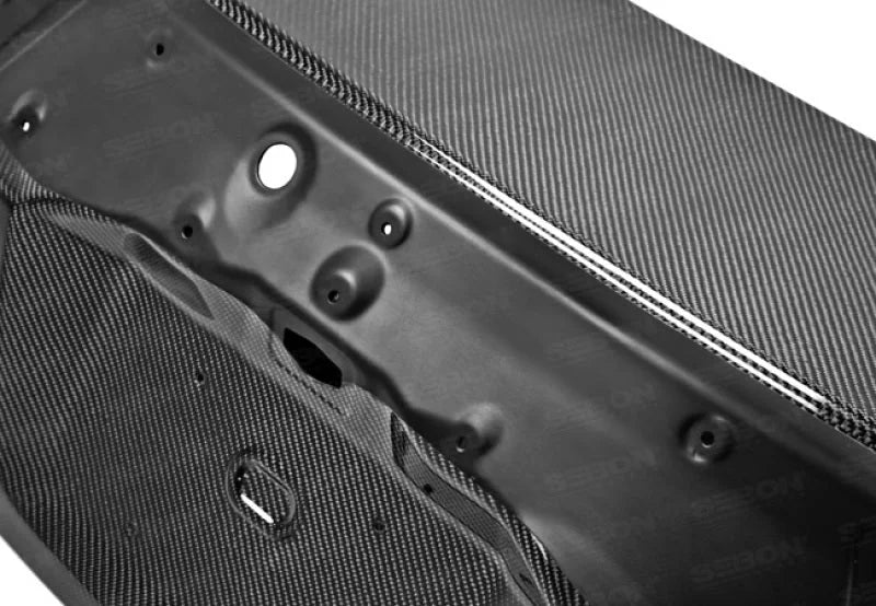 Seibon 12-13 Honda Civic 2dr OEM-Style Carbon fiber Trunk Lid - Installation View