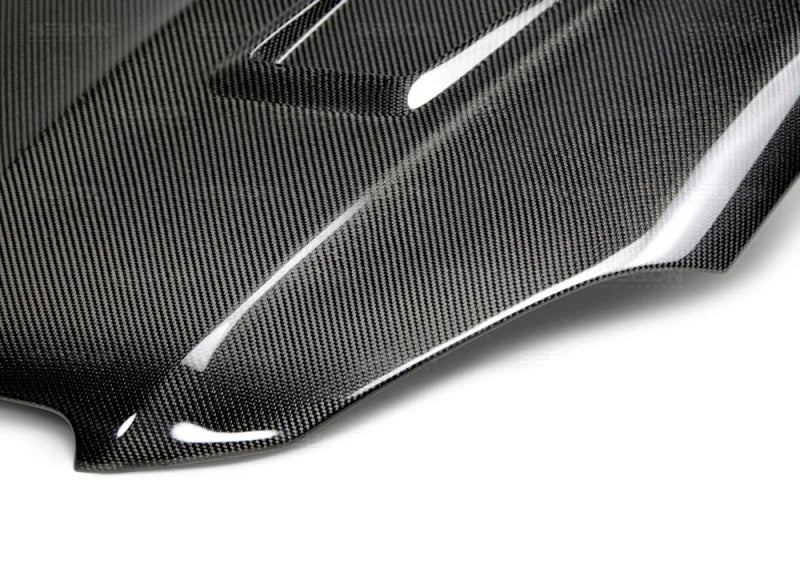 Seibon 12-14 Mercedes Benz C63 GT-Style Carbon Fiber Hood - Main Product View