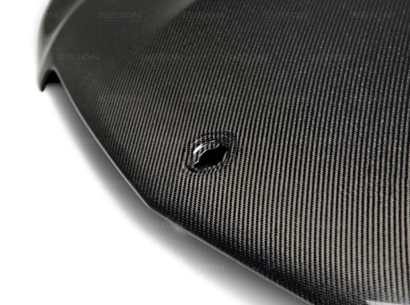 Seibon 12-14 Mercedes Benz C63 GT-Style Carbon Fiber Hood - Installation View