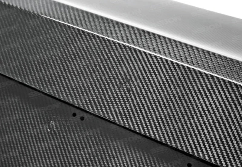 Seibon 12-14 Mercedes C-Class OE Style Carbon Fiber Trunk - Additional View 6