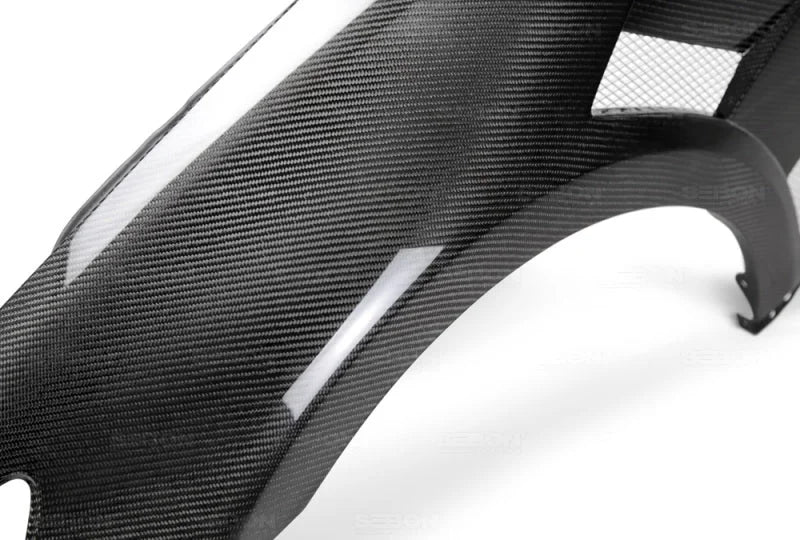 Seibon 14-15 Lexus IS250/350 10mm Wider Carbon Fiber Fenders - Side View