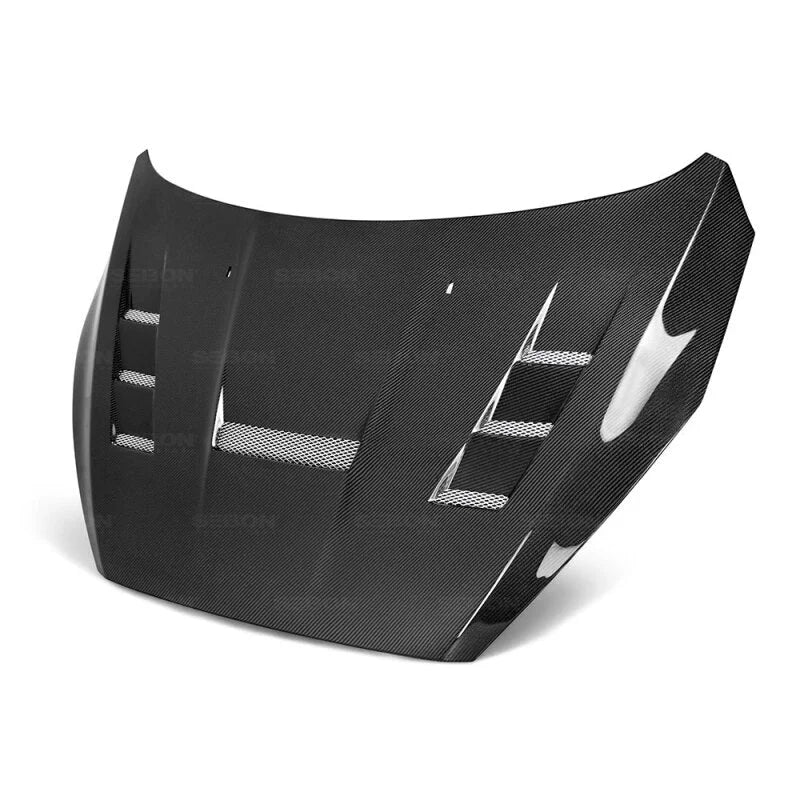 Seibon 15-17 Ford Focus TV-Style Carbon Fiber Hood - Side View