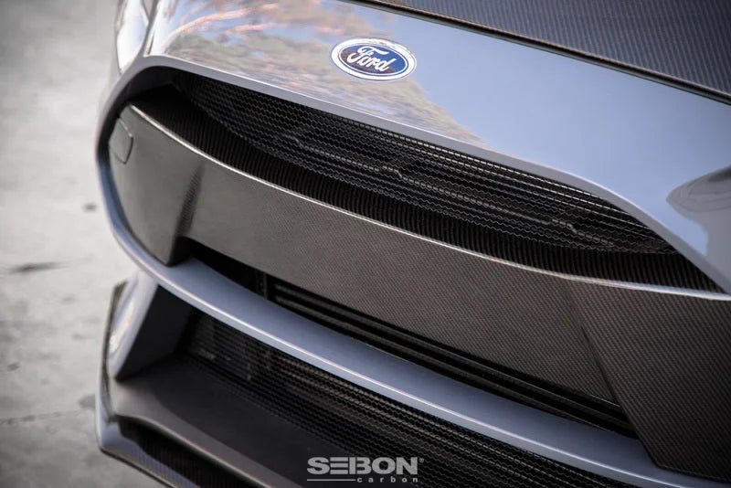 Seibon 16+ Ford Focus RS Carbon Fiber Front Bumper Garnish - Side View