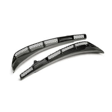 Load image into Gallery viewer, Seibon 17-18 Honda Civic Type-R Carbon Fiber Fender Ducts (Pair) - Additional View 6