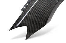 Load image into Gallery viewer, Seibon 2012+ Volkswagen Golf MK7 OE-Style Carbon Fiber Fenders (pair) - Additional View 5