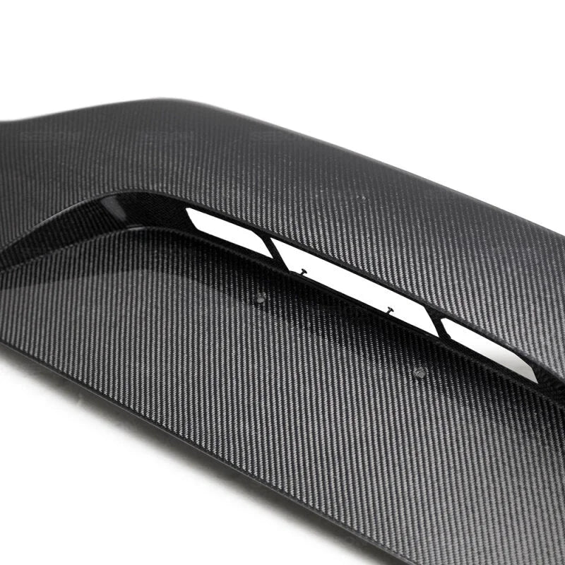 Seibon 2018 Kia Stinger OE-Style Carbon Fiber Rear Trunk Garnish - Installation View