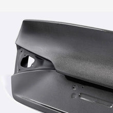Load image into Gallery viewer, Seibon 22-23 Honda Civic 4 DR C-Style Carbon Fiber Trunk Lid - Additional View 6