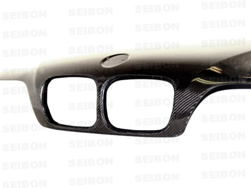 Seibon 97-03 BMW 5 Series 4Dr (E39) OEM Carbon Fiber Hood - Detail View
