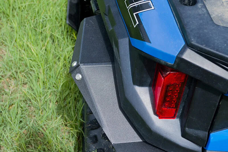 Seizmik 16-23 Polaris General 1000/ 4 HDPE Fender Flares Kit - Black - Installation View
